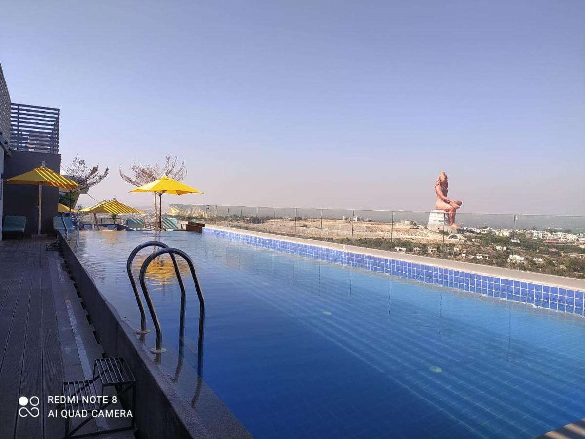 Radisson Hotel Nāthdwāra Exteriér fotografie