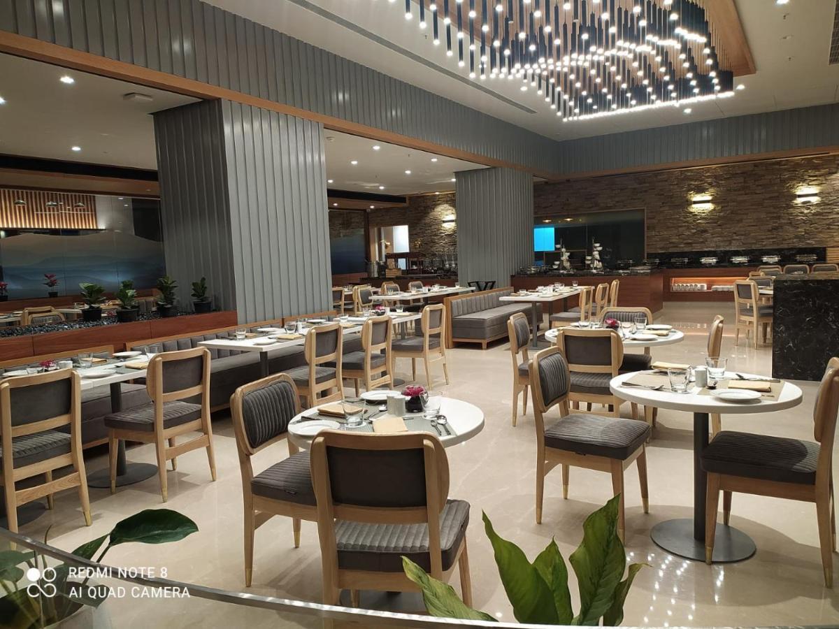 Radisson Hotel Nāthdwāra Exteriér fotografie