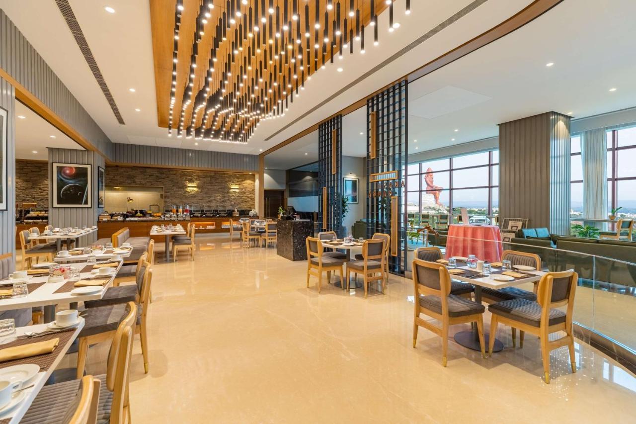 Radisson Hotel Nāthdwāra Exteriér fotografie